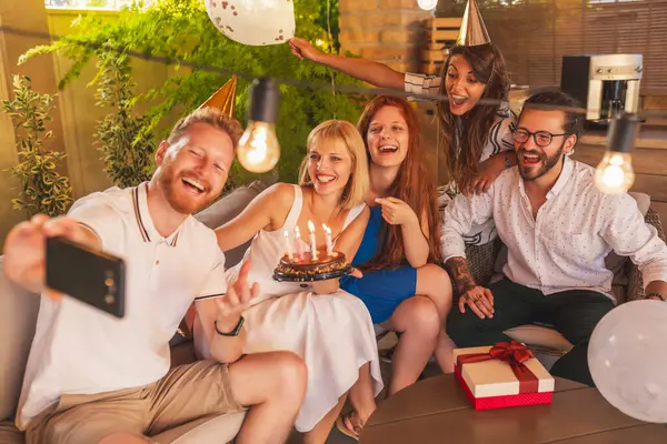 Group Cheerful Young Friends Having Fun Taking Selfies Cake Presents — Stock Photo, Image