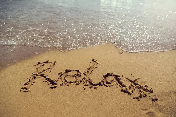 Word Relax Handwritten Golden Sand Beach Next Waterline — Stock Photo, Image
