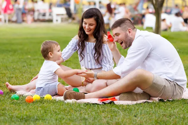 Beautiful Young Parents Having Picnic Park Cute Little Baby Boy — Stock Photo, Image