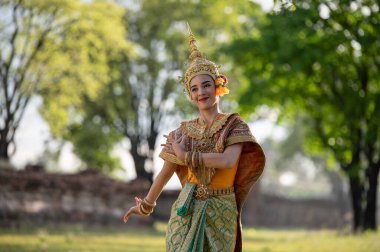 Pantomim (Khon) Wat Ma Hea Yong, Ayutthaya, Tayland 'da Ramakien' den (Ramayana) geleneksel Tayland klasik maskeli oyun sahneleridir.