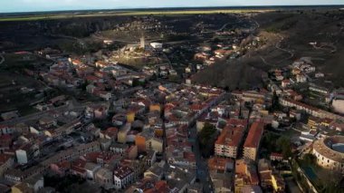 Brihuega 4K 'nin hava görüntüsü. Yüksek kalite 4k drone görüntüsü