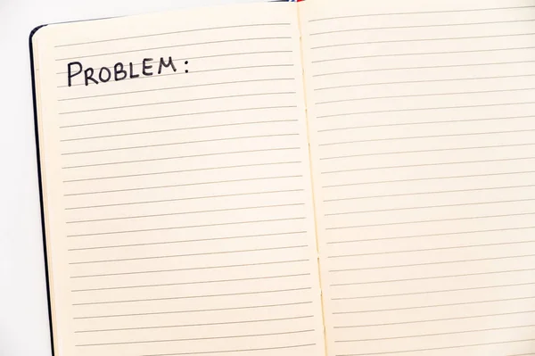 Blanco Notebook Pagina Met Schrijfproblemen Marker Ernaast Problemen Oplossingen Antwoorden — Stockfoto