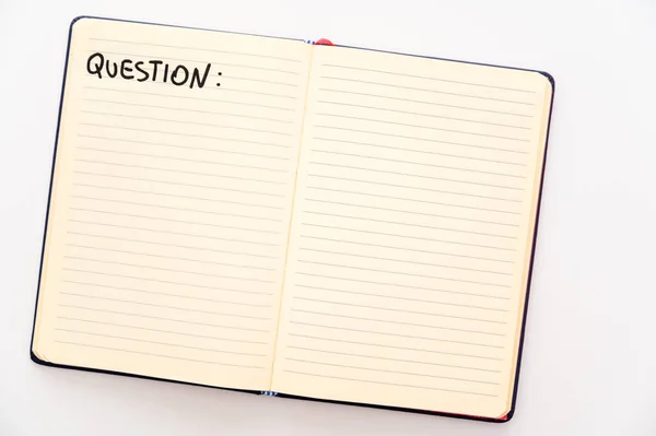 Página Blanco Del Cuaderno Con Las Preguntas Escritura Marcador Lado —  Fotos de Stock