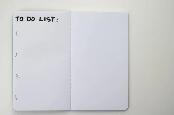 Pusta Strona Pamiętnika Napisem Zrobienia Listy Cele Priorytety Rzeczy Zrobienia — Zdjęcie stockowe