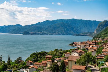 Como Gölü 'nden Panorama, Bellagio, Santa Maria Rezzonico, Acquaseria, fotoğrafçı Sana Maria.