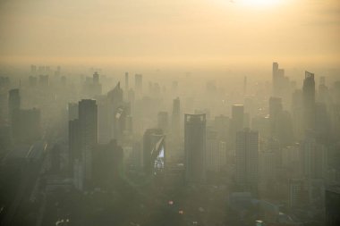 Bangkok şehrinin manzarası ve Skyline 'ı Tayland' ın Bangkok kentindeki Baiyoke Sky Otel Kulesi 'ne bakıyor. Tayland, Bangkok, Aralık 2022