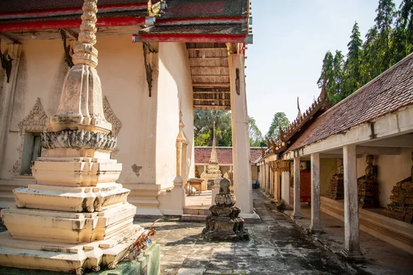 Amphawa kasabasındaki Wat Bang Khae Yai Tayland 'da Samut Songkhram, Amphawa, Kasım 2022