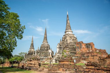Ayutthaya, Tayland 'ın Ayutthaya iline bağlı Ayutthaya kentinde Wat Phra Si Santhe, Kasım 2022