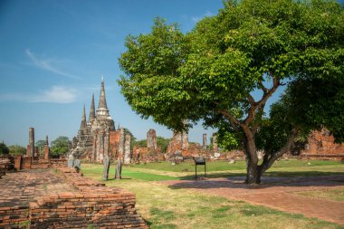 Ayutthaya, Tayland 'ın Ayutthaya iline bağlı Ayutthaya kentinde Wat Phra Si Santhe, Kasım 2022