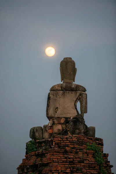 Stupa Wat Chai Watthanaram Przy Pełni Księżyca Mieście Ayutthaya Prowincji — Zdjęcie stockowe
