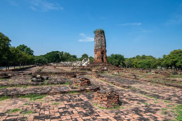 Tayland Ayutthaya Eyâletindeki Ayutthaya Kentinde Wat Lokayasutharam Yaslanan Buda Tapınağı — Stok fotoğraf