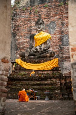 Wat Borom Phuttharam ya da Borommaphuttharam ya da Gran Manastırı