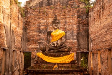 Wat Borom Phuttharam ya da Borommaphuttharam ya da Gran Manastırı