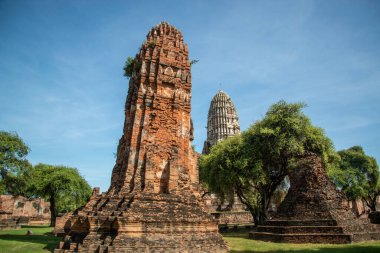 Tayland 'ın Ayutthaya ilindeki Ayutthaya şehrindeki Wat Ratchaburana Tapınağı kalıntıları, Kasım 2022