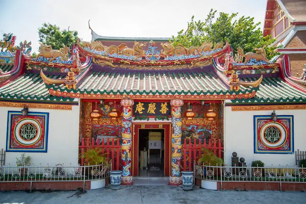 Tayland 'ın Ayutthaya ilindeki Ayutthaya şehrindeki Chao Mae Soi Dokmarc Tapınağı, Kasım 2022