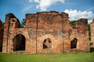 Ruins at the Phra Narai Ratchaniwet Palace in the City of Lopburi in the Province of Lopburi in Thailand,  Thailand, Lopburi, November, 2022
