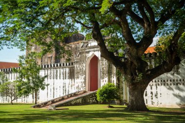 a Gate of the Phra Narai Ratchaniwet Palace in the City of Lopburi in the Province of Lopburi in Thailand,  Thailand, Lopburi, November, 2022
