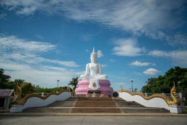 the big white buddha statue at Pasak Jolasid Dam at the Ban Kaeng Sua Ten near the City of Lopburi in the Province of Lopburi in Thailand,  Thailand, Lopburi, November, 2022