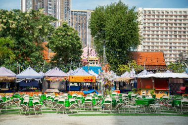 a Market mit shops and foodstalls at the beach in the city of Jomtien near the city of Pattaya in the Province of Chonburi in Thailand,  Thailand, Jomtien, November, 2022