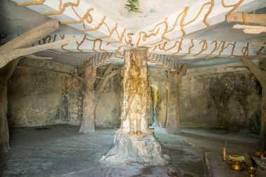 The Wat Khao Tao near the Town of Pranburi and the City of Hua Hin in the Province of Prachuap Khiri Khan in Thailand,  Thailand, Hua Hin, December, 2022