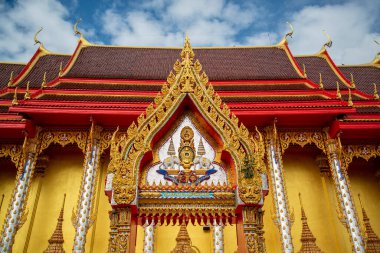 Wat Khlong Wan ya da Phra Aram Luang, Tayland 'da Prachuap Khiri Khan kenti yakınlarındaki Tabon Khlong Wan köyünde, Aralık 2022, Tayland, Prachuap Khiri Khan