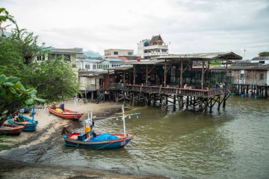 the traditional woodhouse and Restaurant at the coast in the old town in the City of Hua Hin in the Province of Prachuap Khiri Khan in Thailand,  Thailand, Hua Hin, December, 2022
