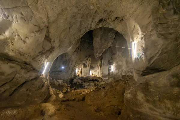 Caverna Buda Reclinando Wat Noi Perto Cidade Phrachuap Khiri Khan — Fotografia de Stock