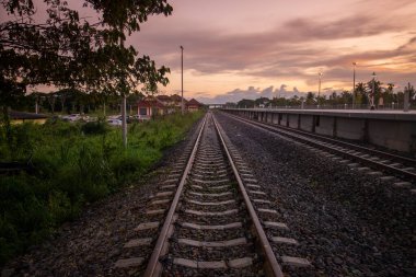 Pranburi 'deki Pranburi Tren İstasyonu Tayland' da Prachuap Khiri Khan ili, Hua Hin, Aralık 2022