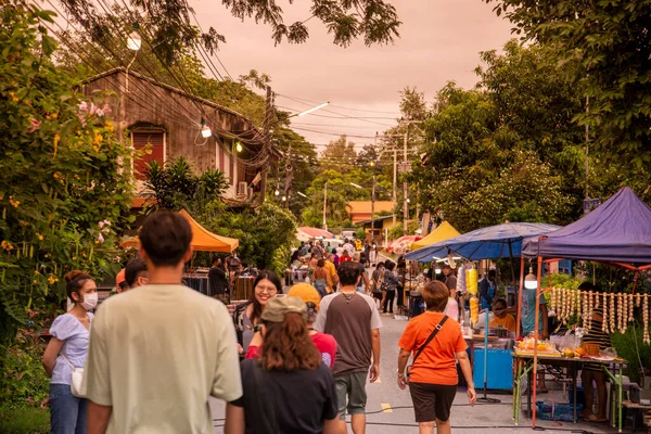 Mercado Sábado Rua Passeio Cidade Velha Pranburi Província Prachuap Khiri — Fotografia de Stock
