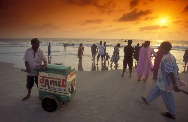 Men Sales Ice Cream Sandy Beach Landscape Coast Town Vagator — Photo