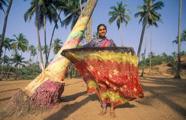 Uma Venda Mulheres Texties Batic Mercado Anjuna Flea Costa Cidade — Fotografia de Stock