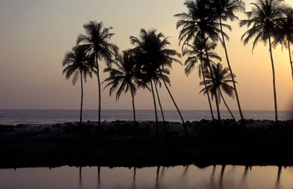 Закат Пляже Пейзажем Побережьем Городе Vagator Провинции Гоа Индии Индии — стоковое фото