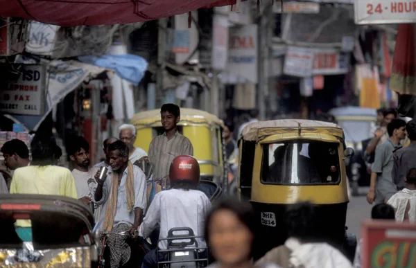 デリー旧市街の人力車インドのデリー市内のタクシー インド デリー 1998年2月 — ストック写真