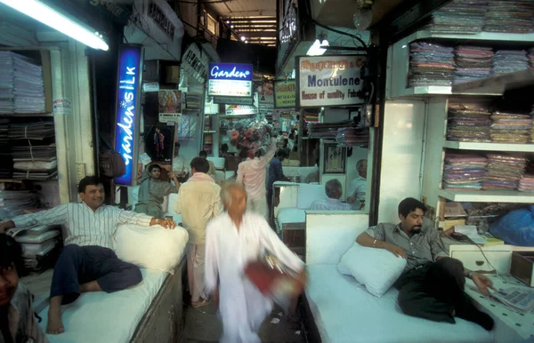 Marketstreet Shops People City Centre Mumbai India India Mumbai March — Stock Photo, Image