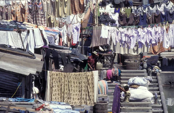 Munkások Szabadtéri Mosodában Dhobi Ghat Mahalaxmi Város Központjában Mumbai Indiában — Stock Fotó