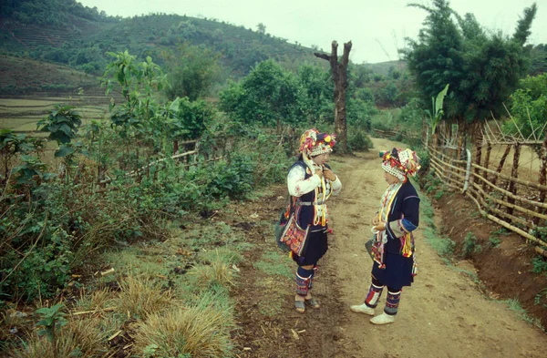 Akha Women Minority Village Agriculture Land Town Menghai Province Yunnan — Foto de Stock