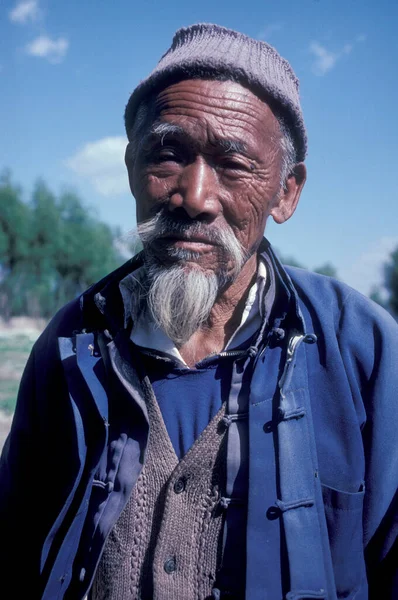 Agriculteur Ville Dali Sur Lac Hai Dans Province Yunnan Chine — Photo