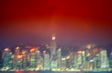  Hong Kong 'un başkenti Hong Kong' da bulunan Kowloon 'un gözünden Victoria Limanı' nı Central Hong Kong 'un Skyline' ı önünde görebiliriz. Çin, Hong Kong, Mayıs 1999