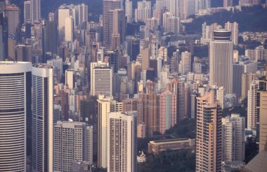  Victoria Limanı ve Hong Kong 'daki Victoria Zirvesi' nden Hong Kong 'un Skyline manzarası. Çin, Hong Kong, Mayıs 1997
