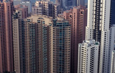  Victoria Limanı ve Hong Kong 'daki Victoria Zirvesi' nden Hong Kong 'un Skyline manzarası. Çin, Hong Kong, Mayıs 1997