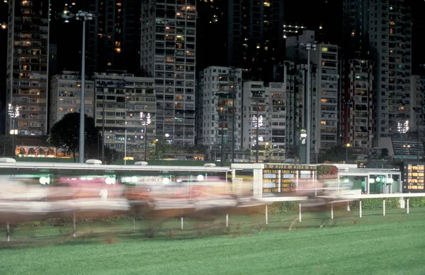 Ein Pferderennen Auf Der Happy Valley Rennbahn Zentral Hongkong Der — Stockfoto