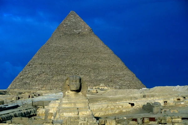 Das Denkmal Der Sphinx Vor Den Pyramiden Von Giza Der — Stockfoto