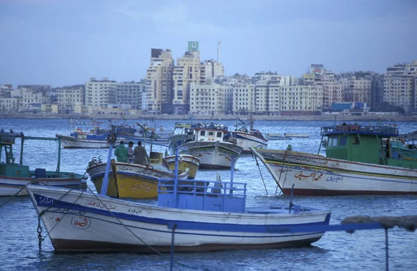 Wybrzeże Drodze Corniche Aleksandrii Nad Morzem Śródziemnym Egipcie Afryce Północnej — Zdjęcie stockowe