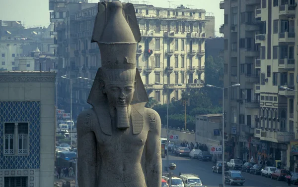 Статуя Рамзеса Площади Рамзеса Железнодорожном Вокзале Каире Столице Египта Северной — стоковое фото