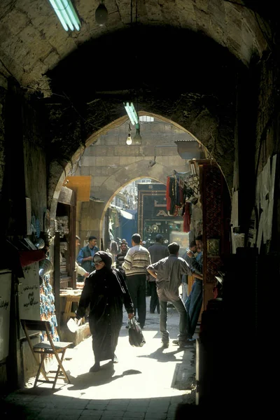Μια Marketstreet Στην Κύρια Bazaar Αγορά Στην Πόλη Του Καΐρου — Φωτογραφία Αρχείου