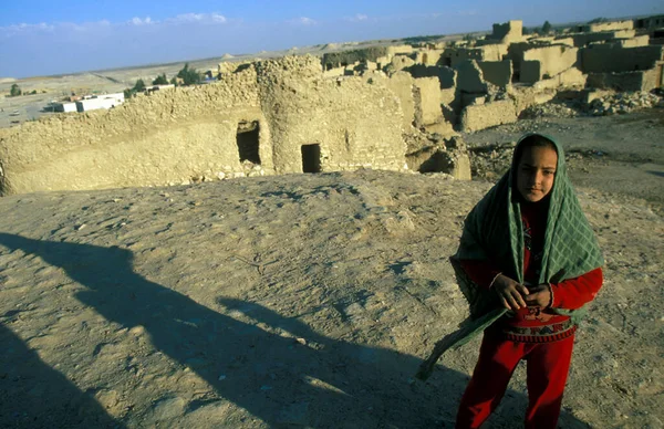 Niño Antigua Aldea Siwa Desierto Libio Del Desierto Egipto Norte — Foto de Stock
