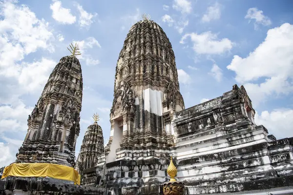 Four Stupas Pagodas Wat Mahathat Worawihan City Province Ratchaburi Thailand — Stock Photo, Image