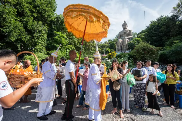 Temple Ceremony Front Big Buddha Wat Tham Nimit City Centre — Stock Photo, Image