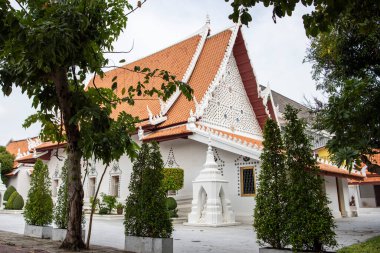 Wat Wat Yai Intharam Kraliyet Manastırı Tayland 'ın Chonburi eyaletindeki Mueang Chonburi şehrinde. Tayland, Chonburi, 29 Ekim 2023
