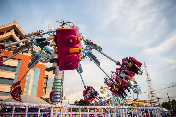 Carousel Fun Park Large Amusement Fair Buffalo Race Festival Wing — Stock Photo, Image